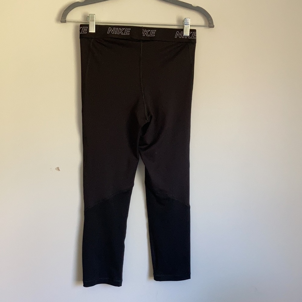 Nike Dri-Fit Training Capris - Picture 4 of 7